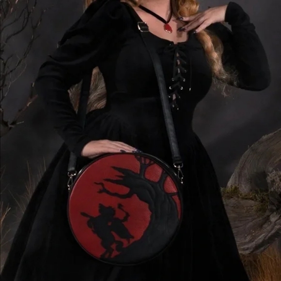 Vixen by Micheline Pitt Handbags - La Femme en Noir Sleepy Hollow Red Variant Crossbody bag